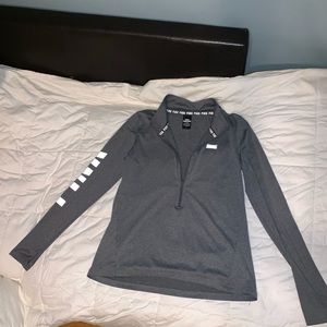 Vs sport long sleeve half zip